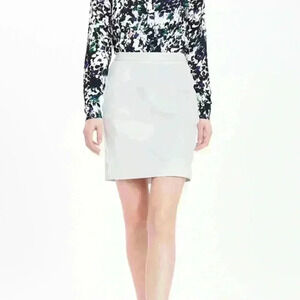 Banana Republic Scalloped Pencil Skirt